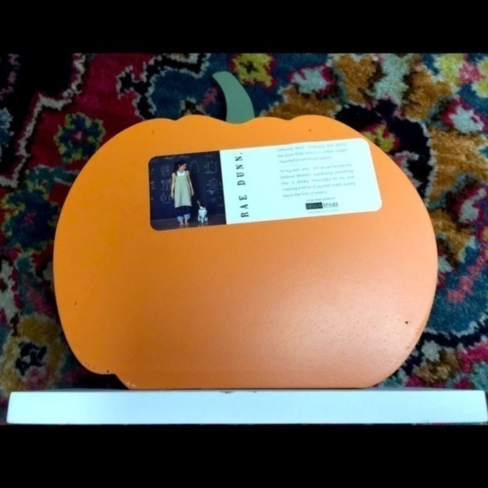 NWT Rae Dunn Fall Decor - Picture 2 of 4